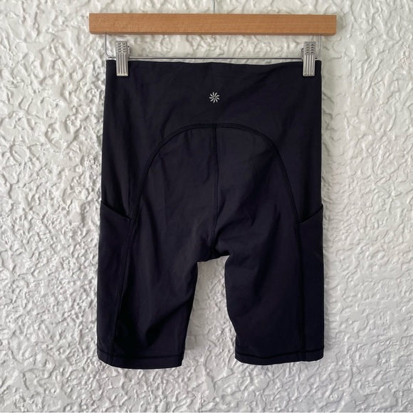 Athleta Ultimate Stash Pocket 9” Biker Shorts Small - Picture 4 of 6